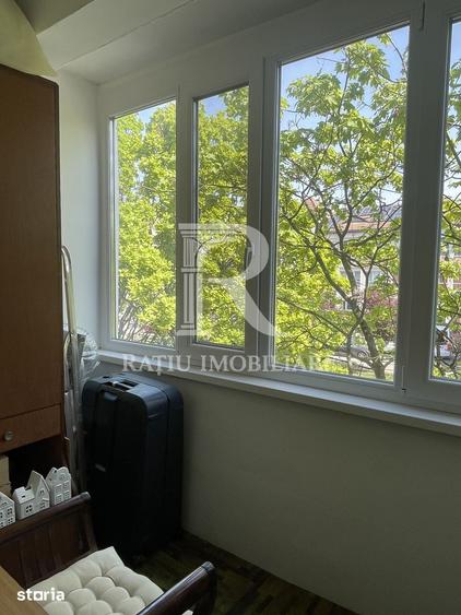 Apartament cu 3 camere decomandat în Dacia