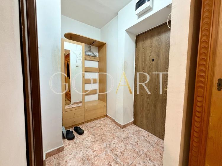 Apartament cu 2 camere semidecomandat în Ștefan cel Mare