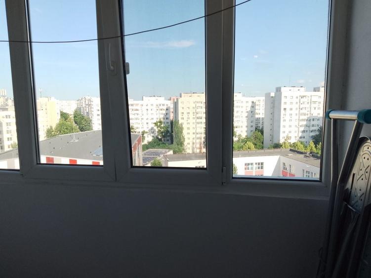 Titan, metrou Grigorescu, et 9 din 10, proprietar - 5
