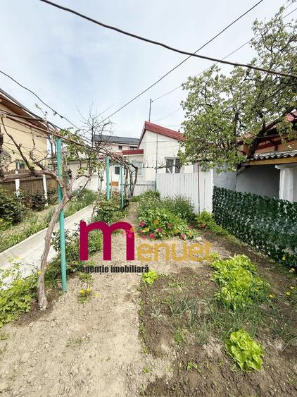 Casă cu 4 camere cu Garaj în Ultracentral