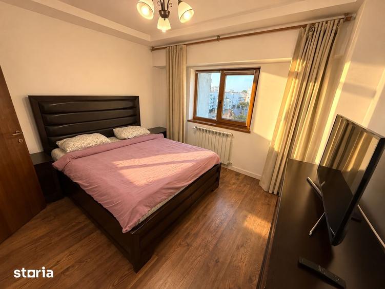 Apartament cu 4 camere în Păcurari