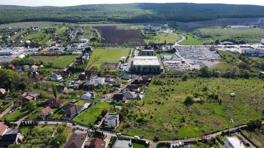Teren în Corunca