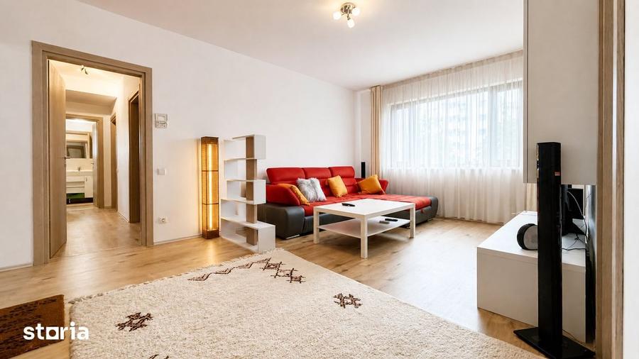 Apartament cu 3 camere, mobilat în Băneasa