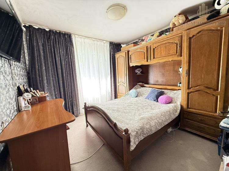 Apartament cu 3 camere decomandat, mobilat în Rahova
