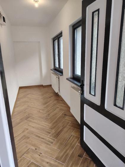 Casă cu Teren 275 Mp în Central