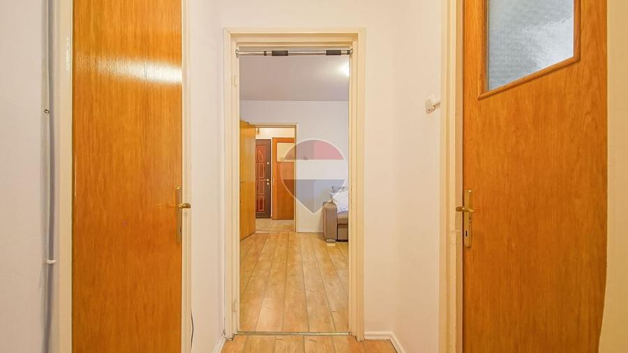Apartament cu 2 camere semidecomandat, mobilat în Gării