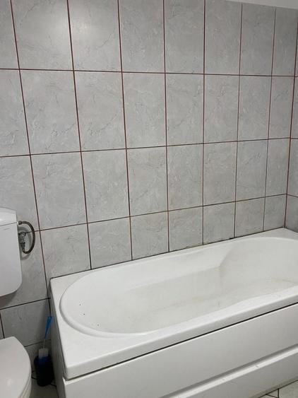 Garsonieră decomandată în Exterior Vest
