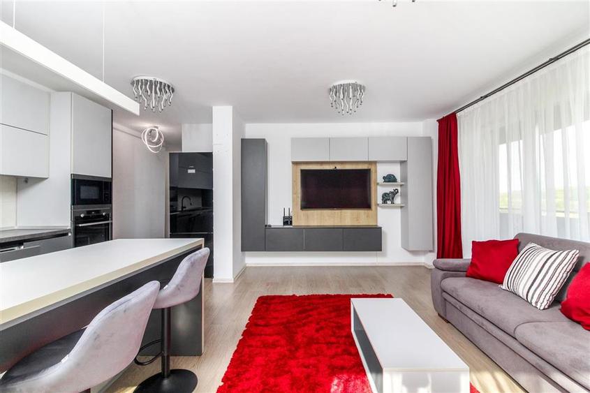 Apartament cu 3 camere semidecomandat în Gheorgheni