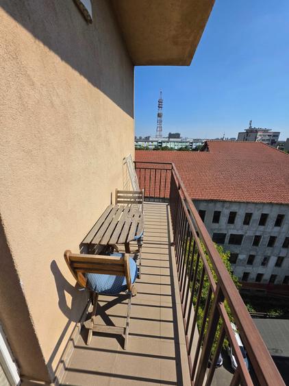 Apartament cu 2 camere decomandat în Brâncoveanu
