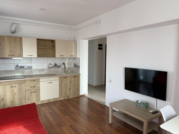 Apartament cu 2 camere decomandat în Ștefăneștii de Jos