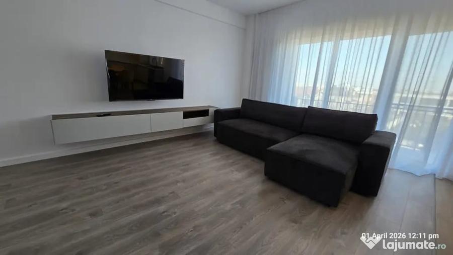 Apartament cu 2 camere decomandat în Kamsas