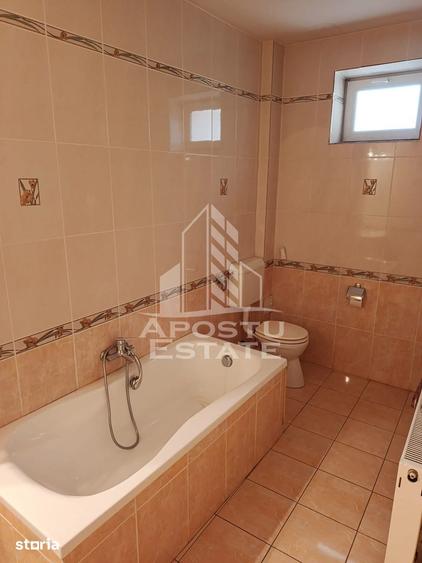 Apartament cu 4 camere în Cetății