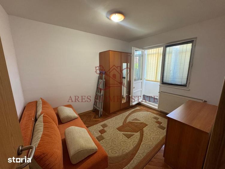 Apartament cu 3 camere în Olimpia-Stadion