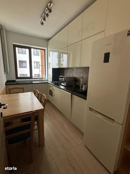 Apartament cu 3 camere, mobilat în Plevnei