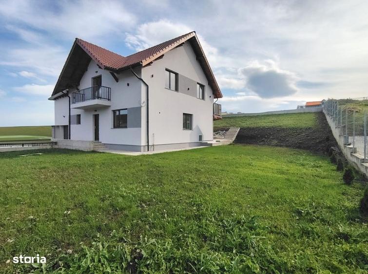 Casa individuala spatioasaaer curat, liniste si confort in Popesti - 8