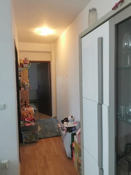 Apartament cu 3 camere decomandat, mobilat în Independenței