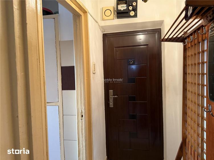 Apartament cu 4 camere în Drumul Taberei