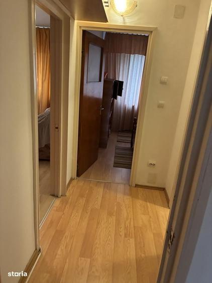 Apartament cu 3 camere în Dristor