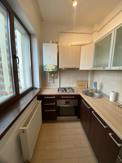 Apartament cu 2 camere semidecomandat în Central