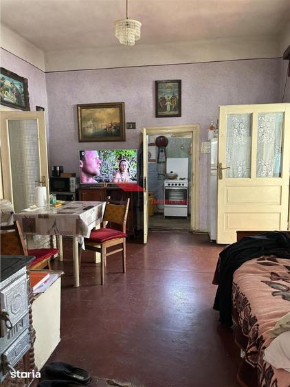 Casă cu 5 camere cu Teren 520 Mp în Central