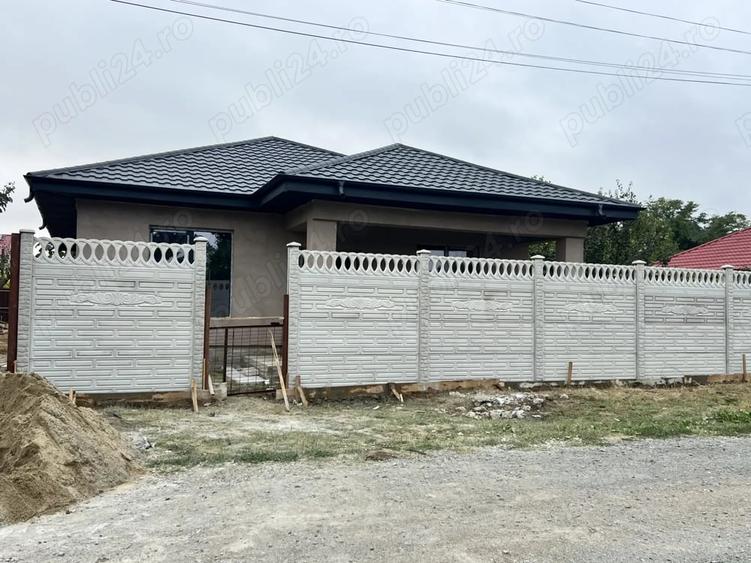Casă cu 4 camere cu Teren 400 Mp în Amara