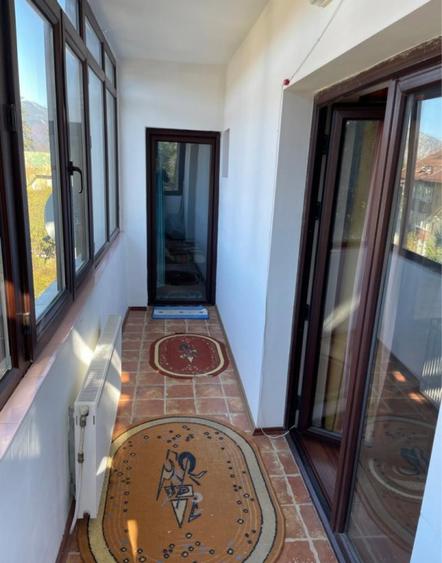 Apartament cu 3 camere decomandat, mobilat în Cioplea