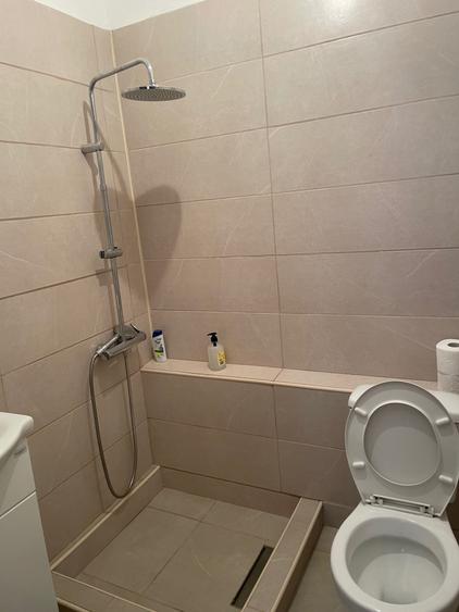 Casă cu 3 camere în Central