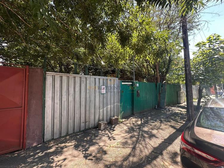 Casă individuală cu 3 camere cu Canalizare în Grivița