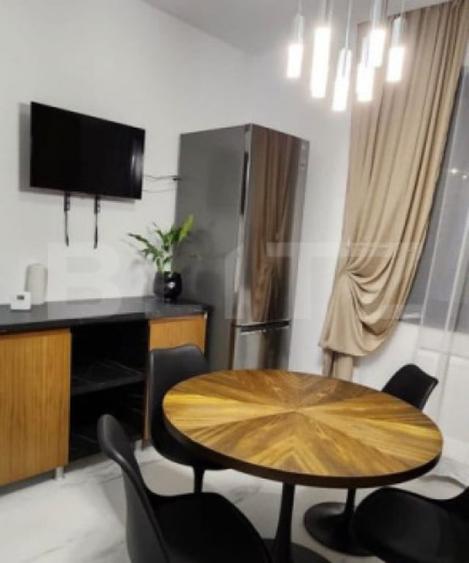 Casă cu 4 camere cu Teren 300 Mp în Central
