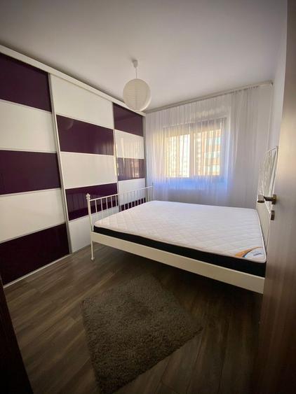 Vand apartament 2 cam + loc de parcare - 2