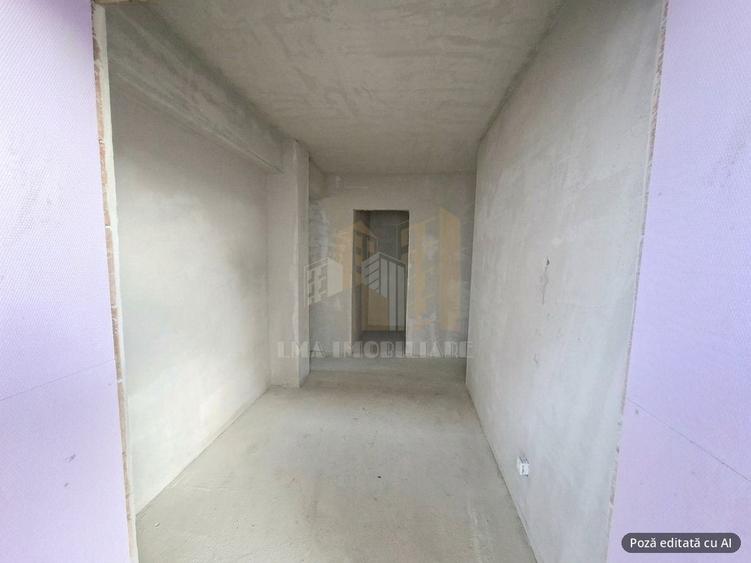 Casă cu 3 camere cu Canalizare în Sânpetru