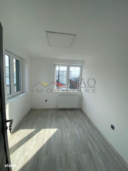 Casă cu 4 camere cu Teren 700 Mp în Semicentral