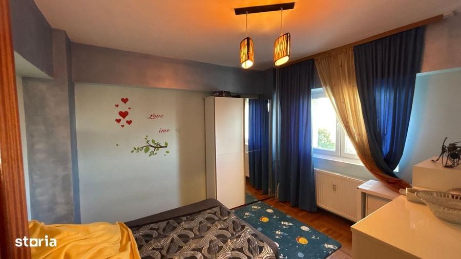 Apartament cu 3 camere în Moșilor