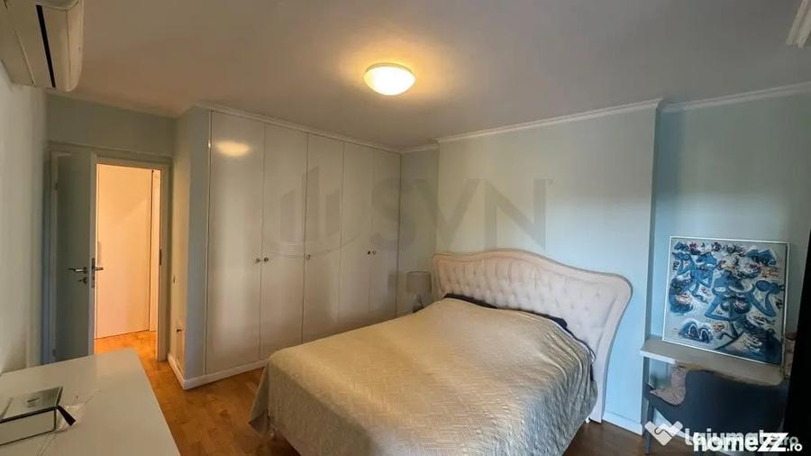 Apartament cu 3 camere decomandat în Lacul Tei