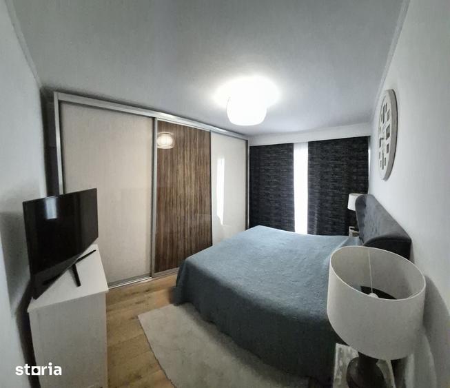 Apartament cu 3 camere în Calea București