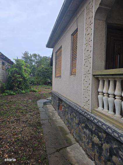 Casă cu 3 camere în Botiz