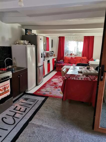 Casă cu 4 camere cu Teren 150 Mp în Nadăș