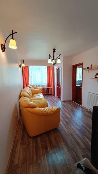 Apartament cu 2 camere semidecomandat în Hipodrom