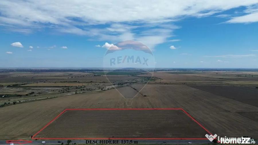 Teren de 27500 mp, în Tișița