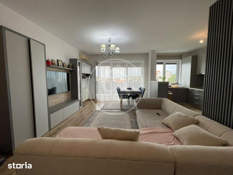 Apartament cu 3 camere decomandat în Iosia
