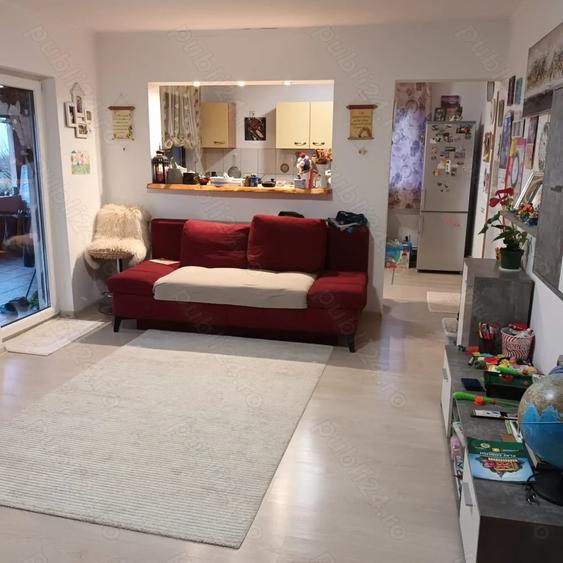 Casă cu 4 camere în Arghira
