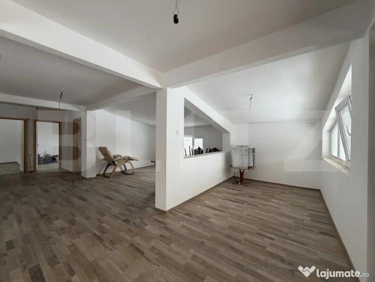 Casă cu 1 camere cu Teren 432 Mp în Podari