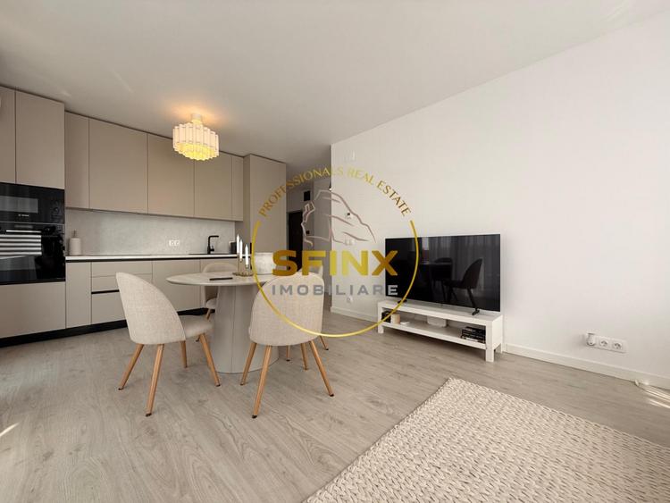 Apartament cu 3 camere decomandat, mobilat în Băneasa