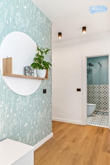 Apartament cu 4 camere decomandat în Băneasa