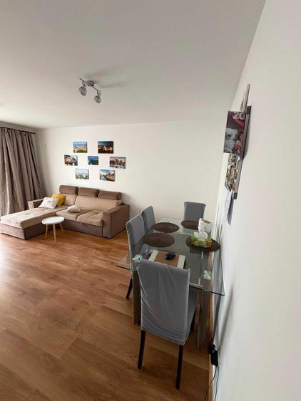 Apartament cu 3 camere decomandat în Sânpetru