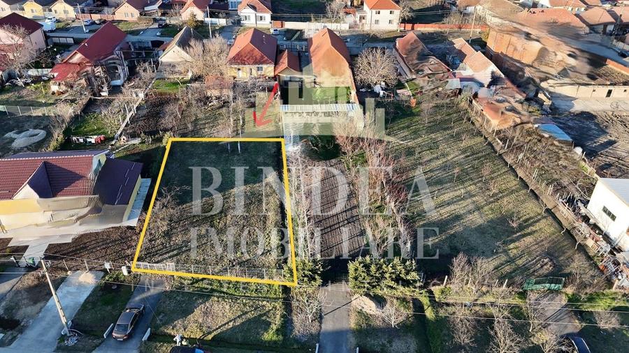 Teren Construcții intravilan de 604 mp, în Giarmata