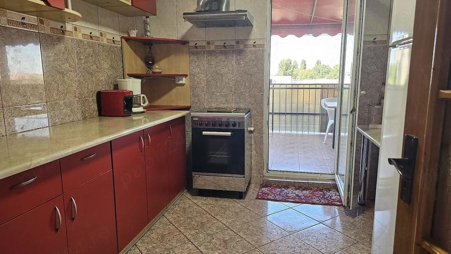 Apartament cu 3 camere decomandat în Nord