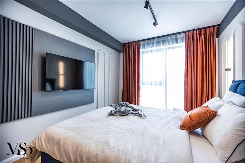 Apartament cu 2 camere decomandat, mobilat în Central