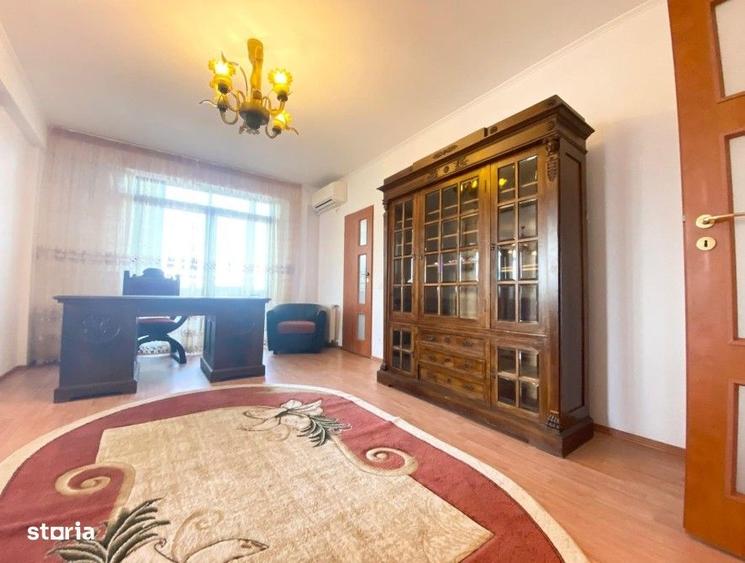 Apartament cu 4 camere în Domenii