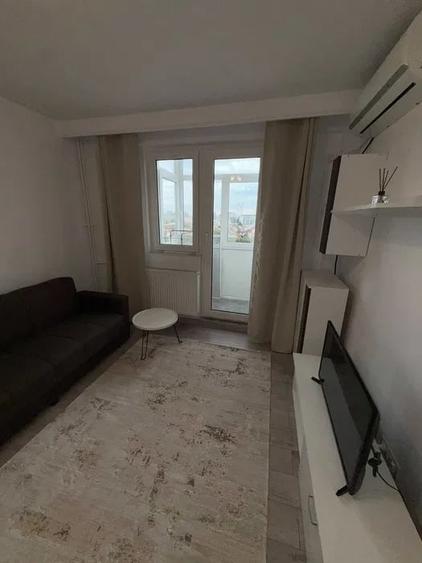 Apartament cu 2 camere decomandat, mobilat în Victoriei
